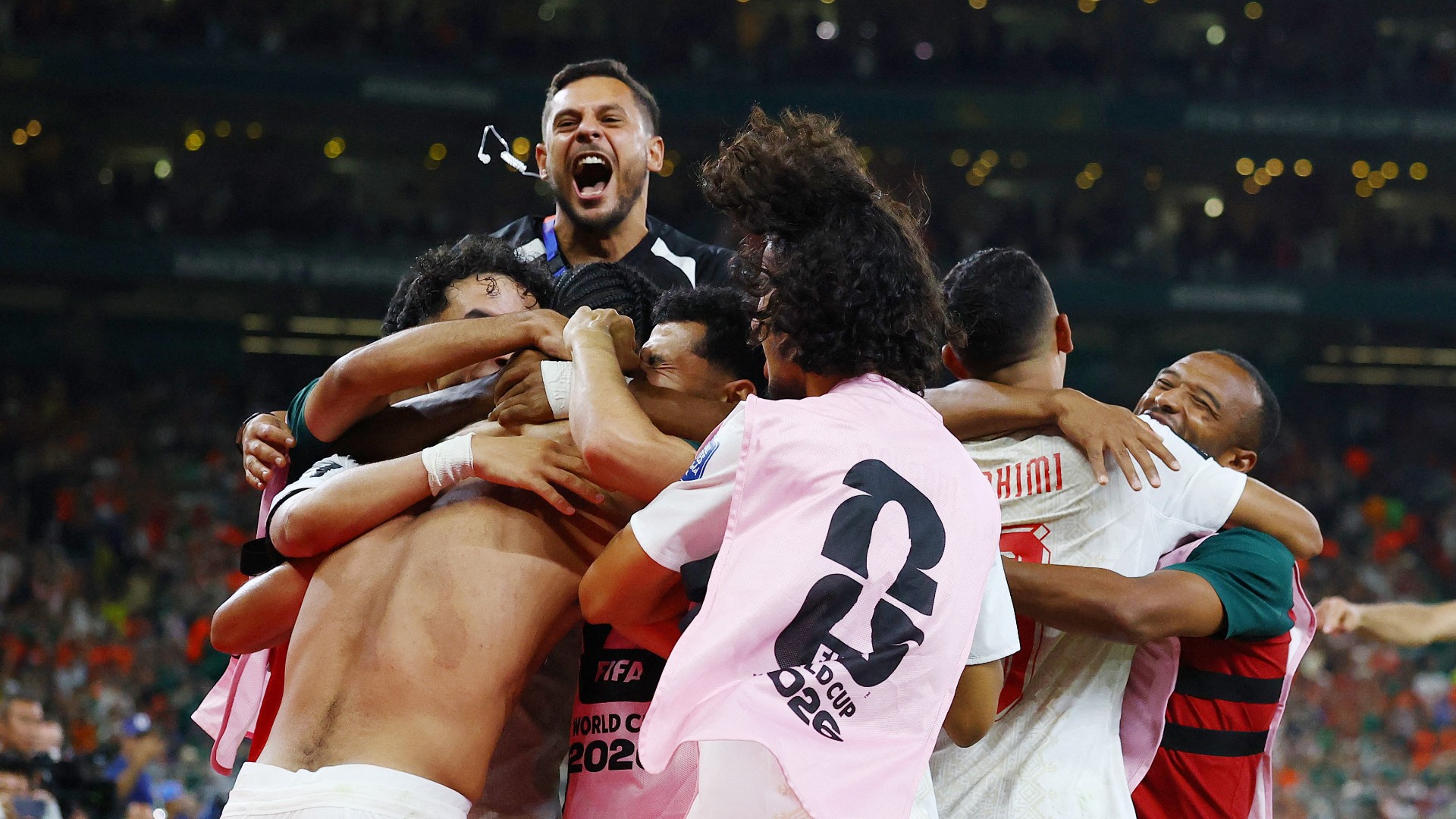 Morocco beat Netherlands on penalties to reach last 16