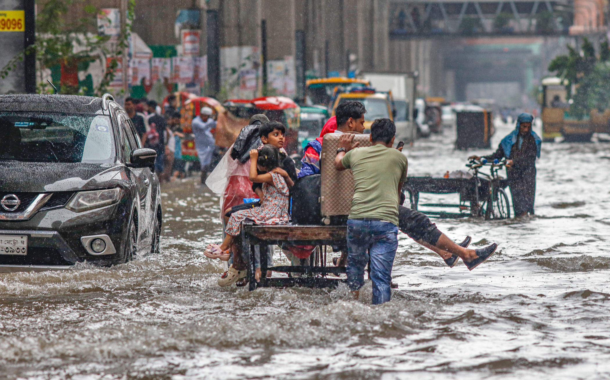 Band-aid fixes won’t solve Dhaka’s waterlogging