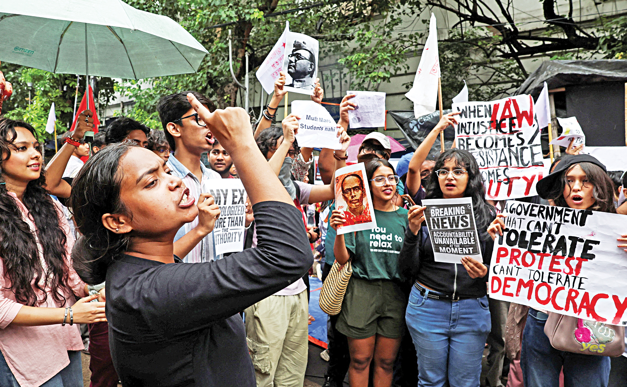 Protest spreads in India