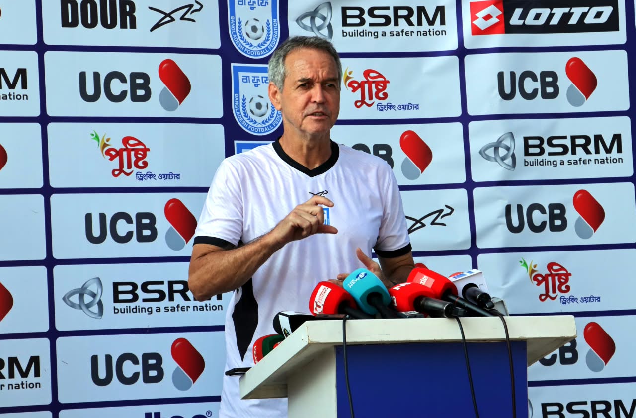 ‘Some people on social media do not understand the reality of football’: Dooley