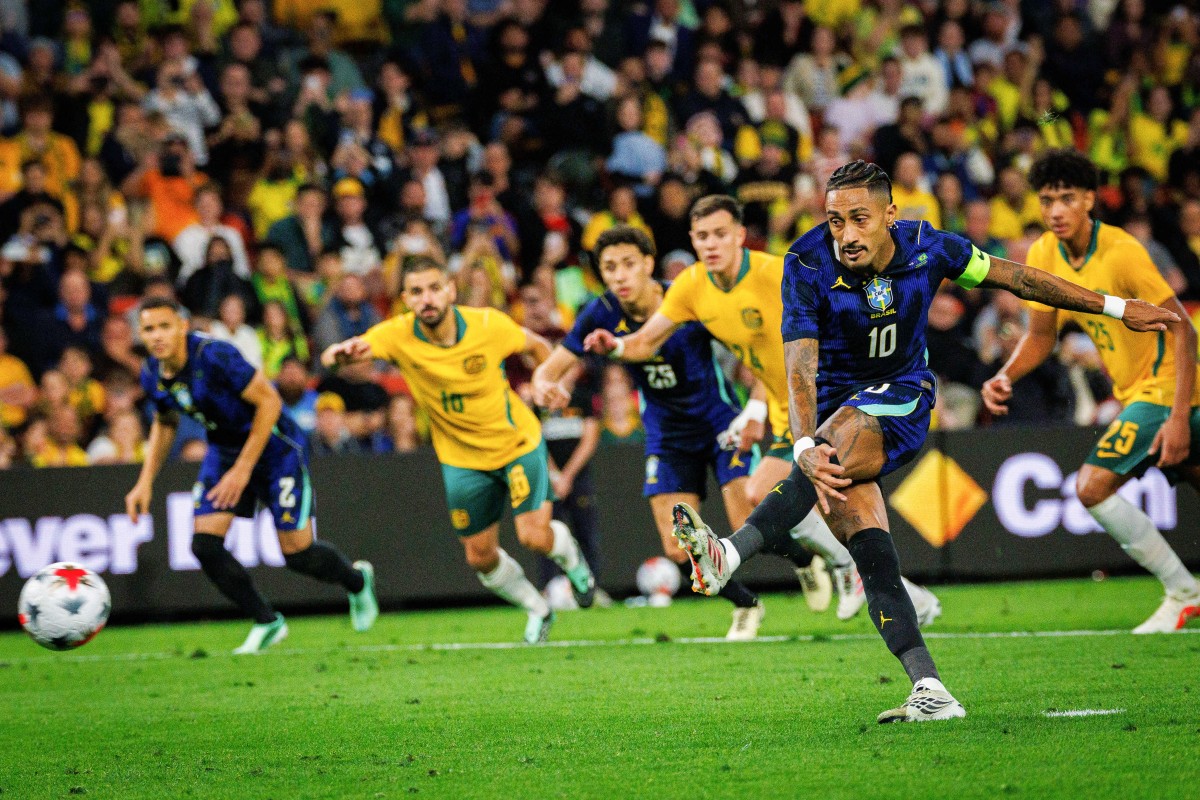 Raphinha, Vinicius strike as Brazil beat Australia 4-2