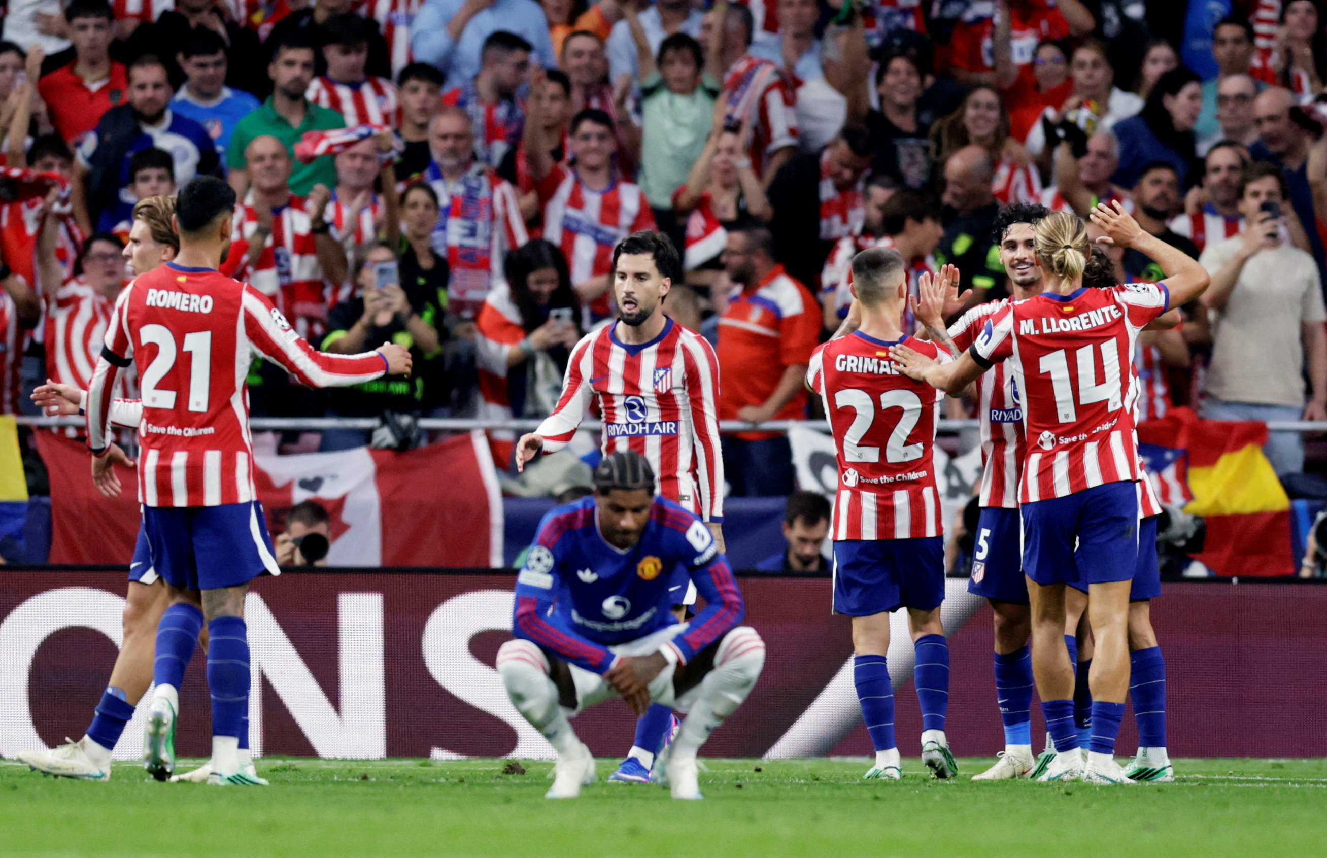 Atletico down Carrick's struggling Man United
