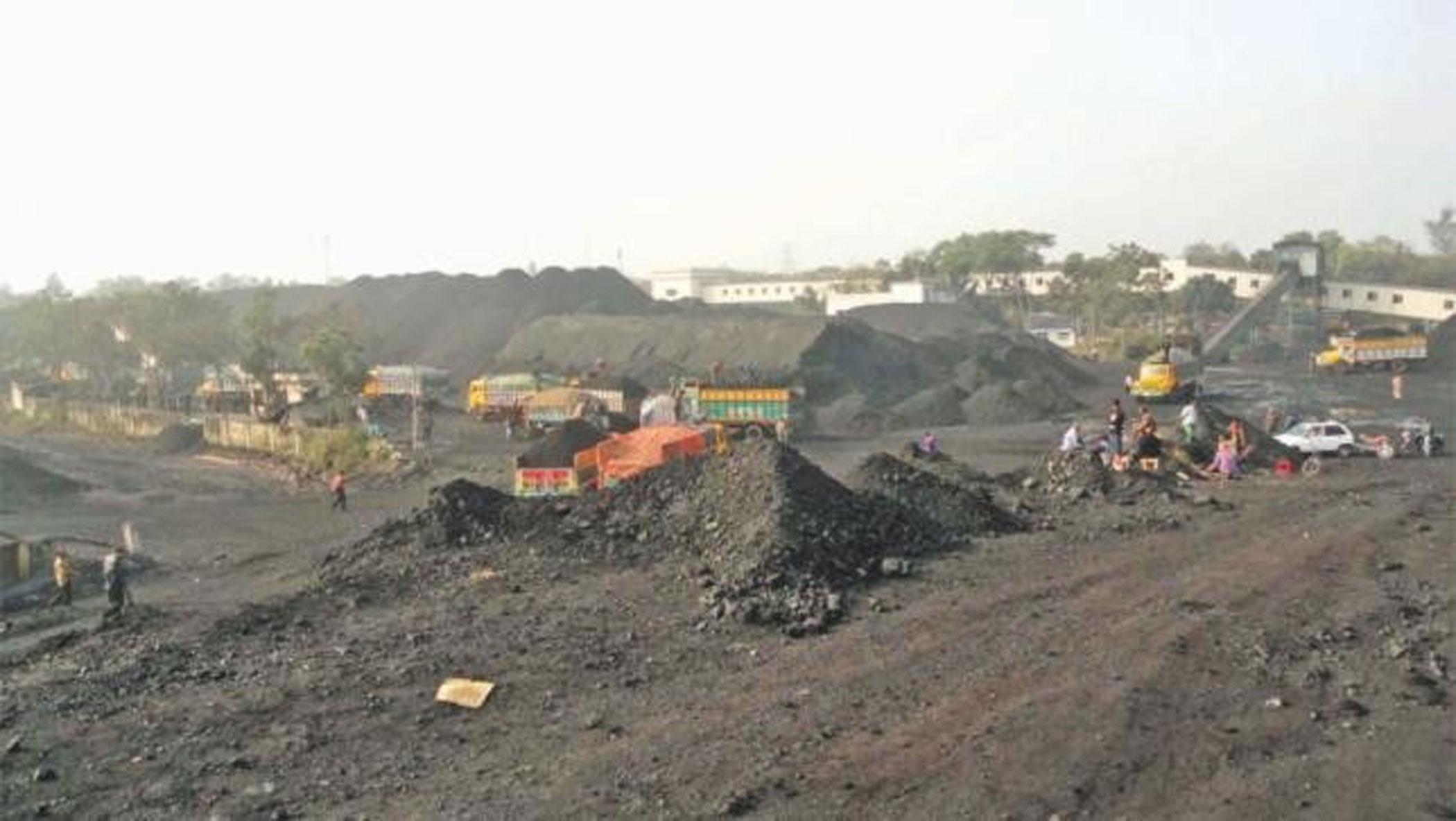 How is the Barapukuria coal mine doing?