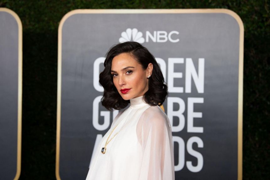 Gal Gadot receives backlash over tweet calling for an end to ‘violence in Israel’