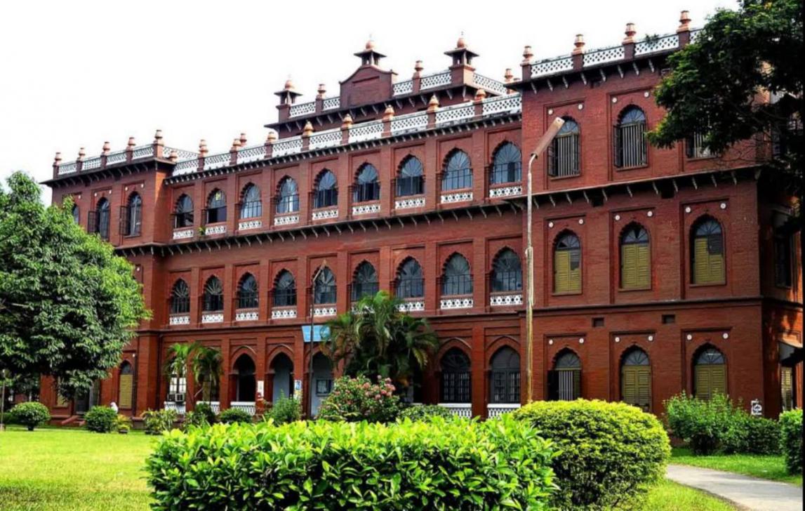 Some questions on DU’s research budget