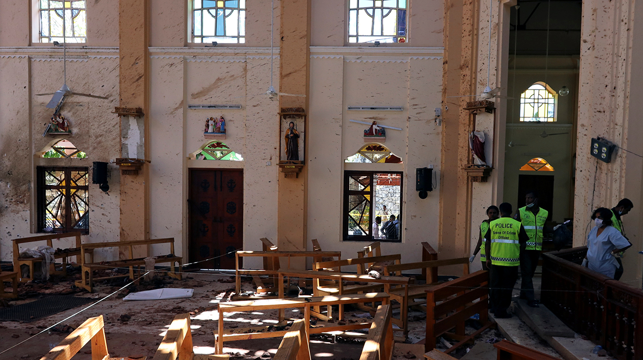 ‘7 suicide attackers behind SL blasts; int'l network involved’