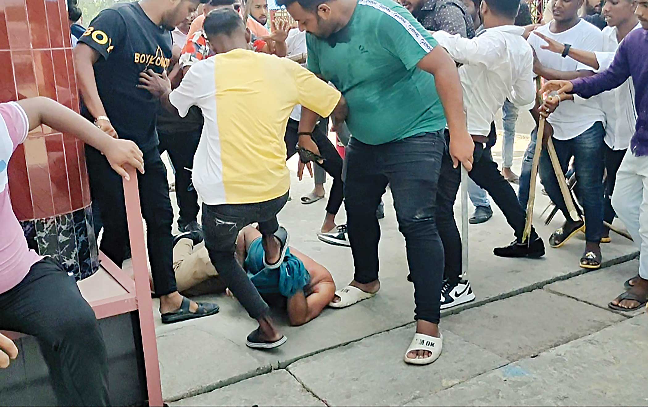 Demo over price hike of essentials: 55 BNP activists hurt in ‘attacks by AL men’ in 3 dists