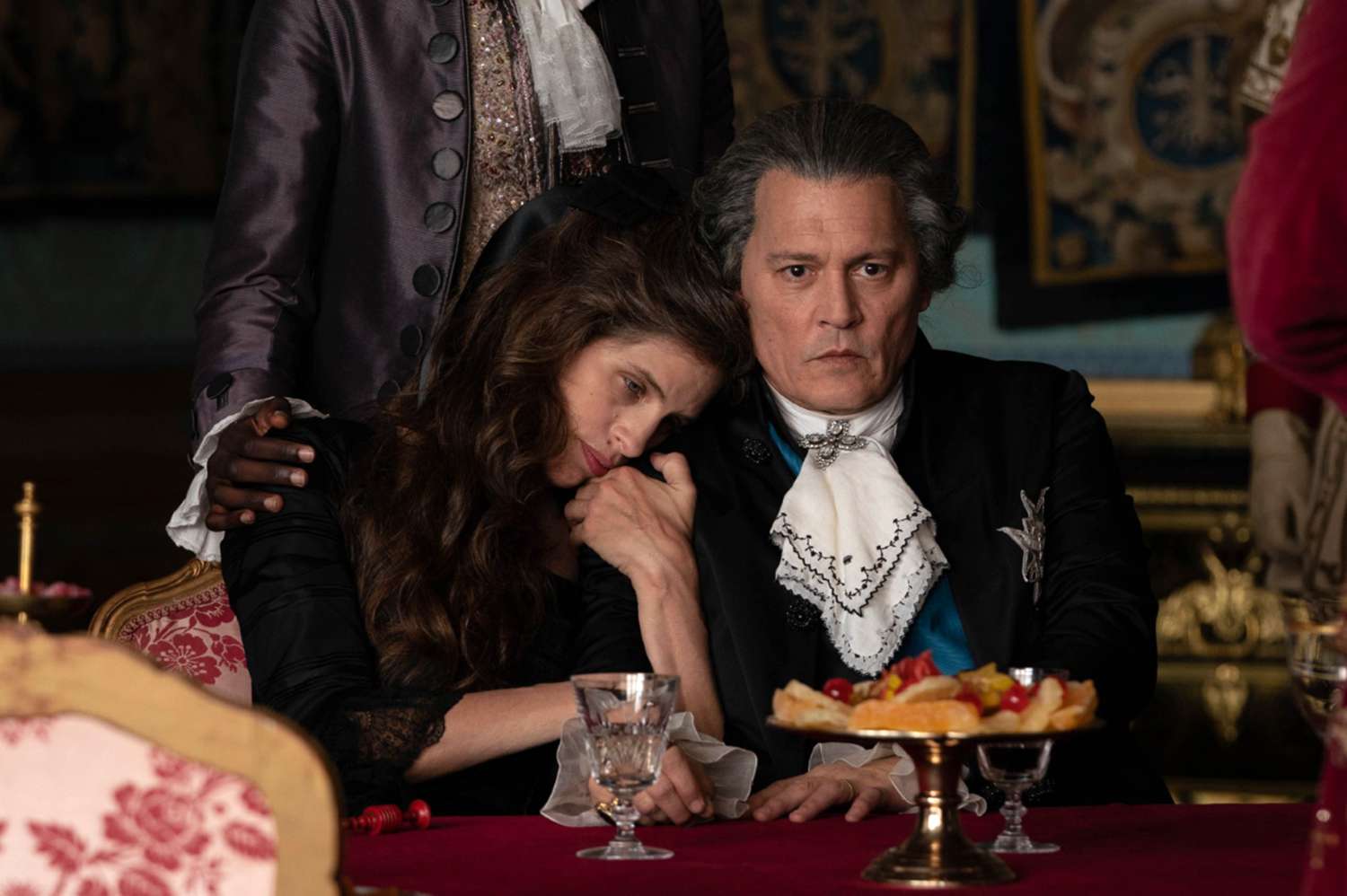 New Johnny Depp movie will open Cannes Film Festival