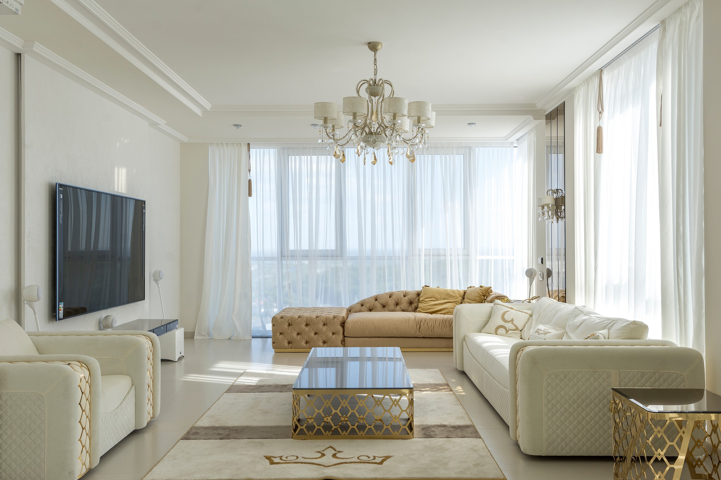 Tiny room, big impact: Decor hacks to make your living rooms appear larger