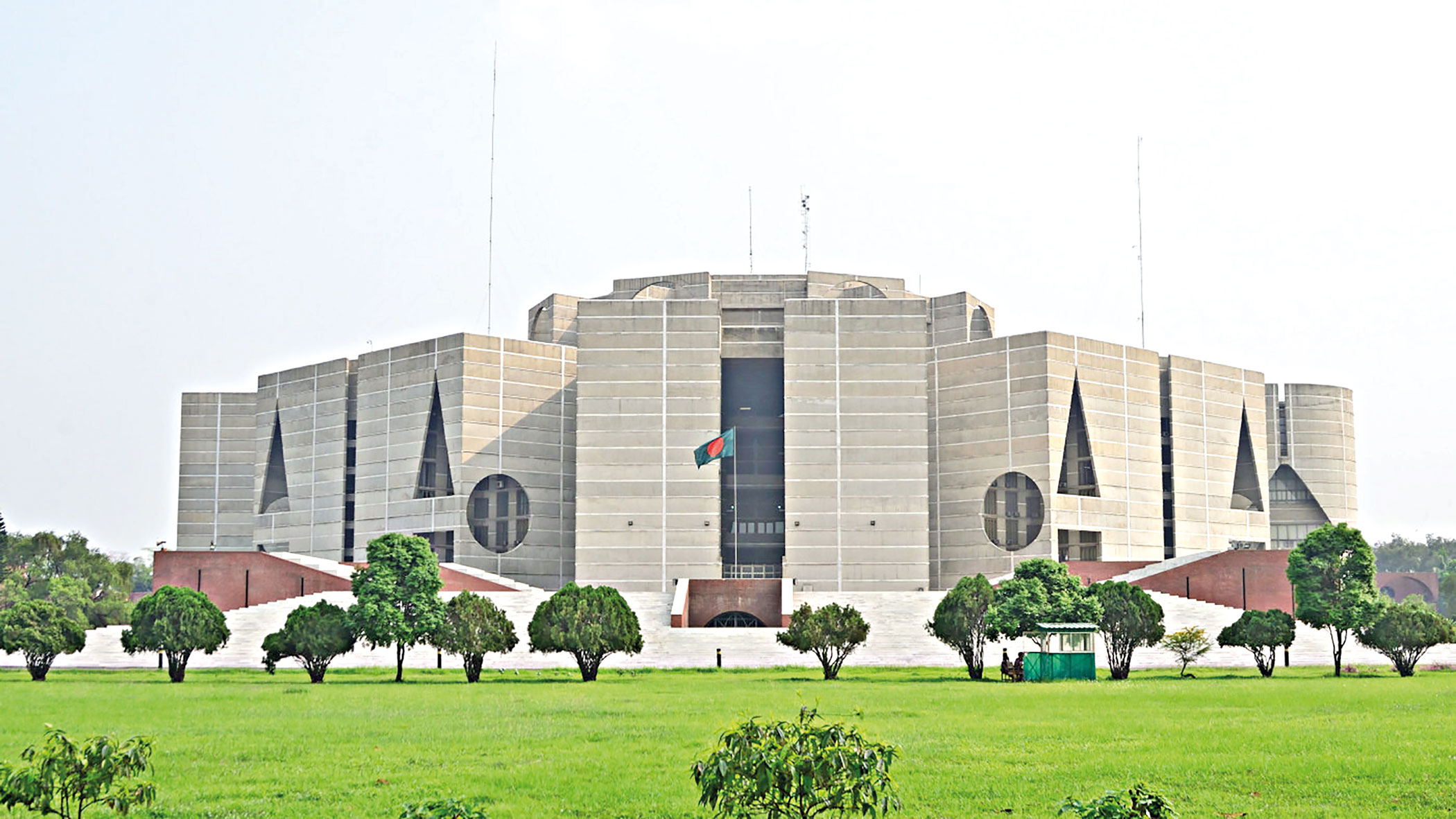 MPs, cabinet to take oath at South Plaza on Tuesday