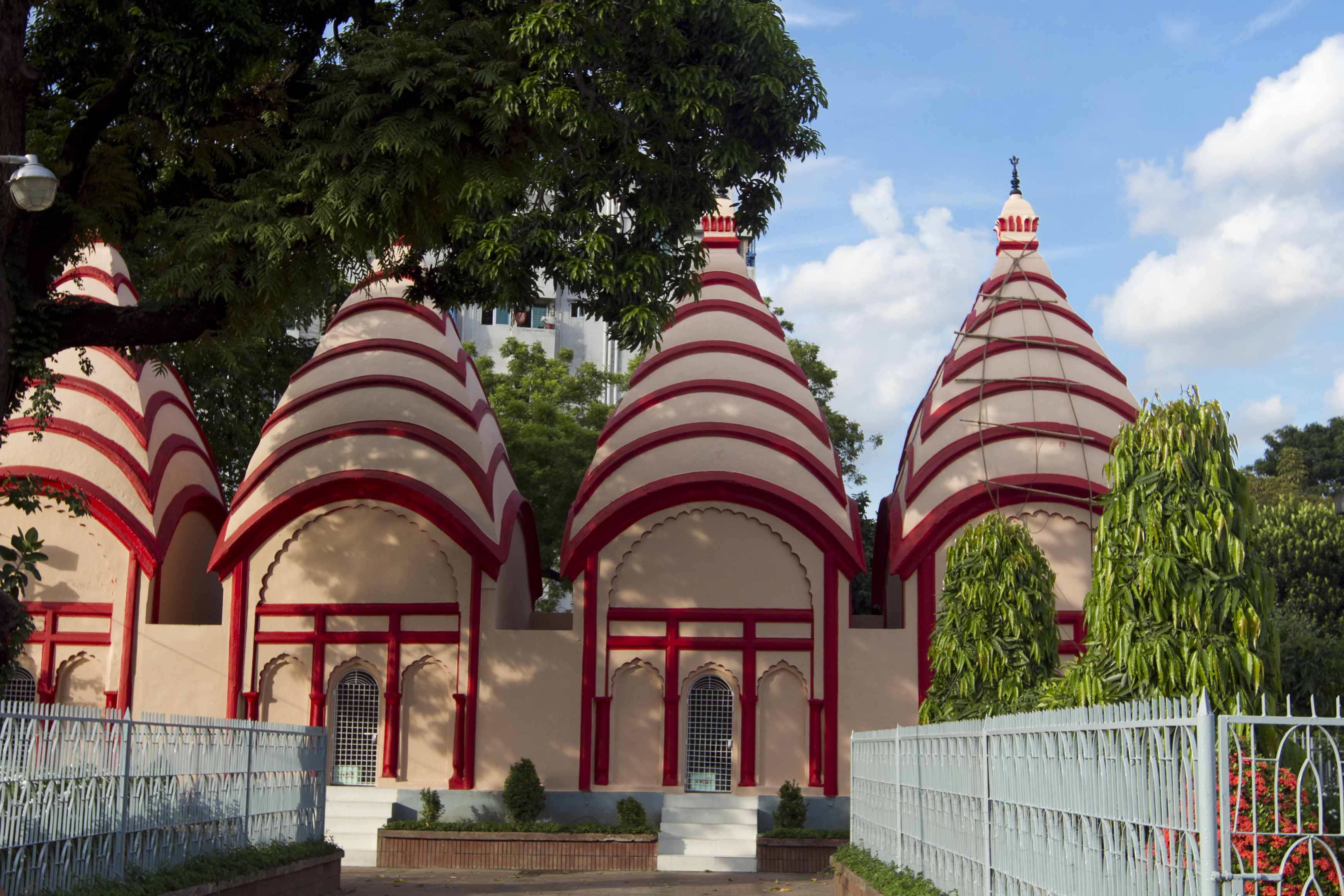 5 most beautiful temples in Bangladesh 