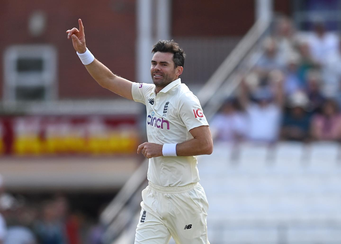Anderson's Test career under threat after McCullum talks
