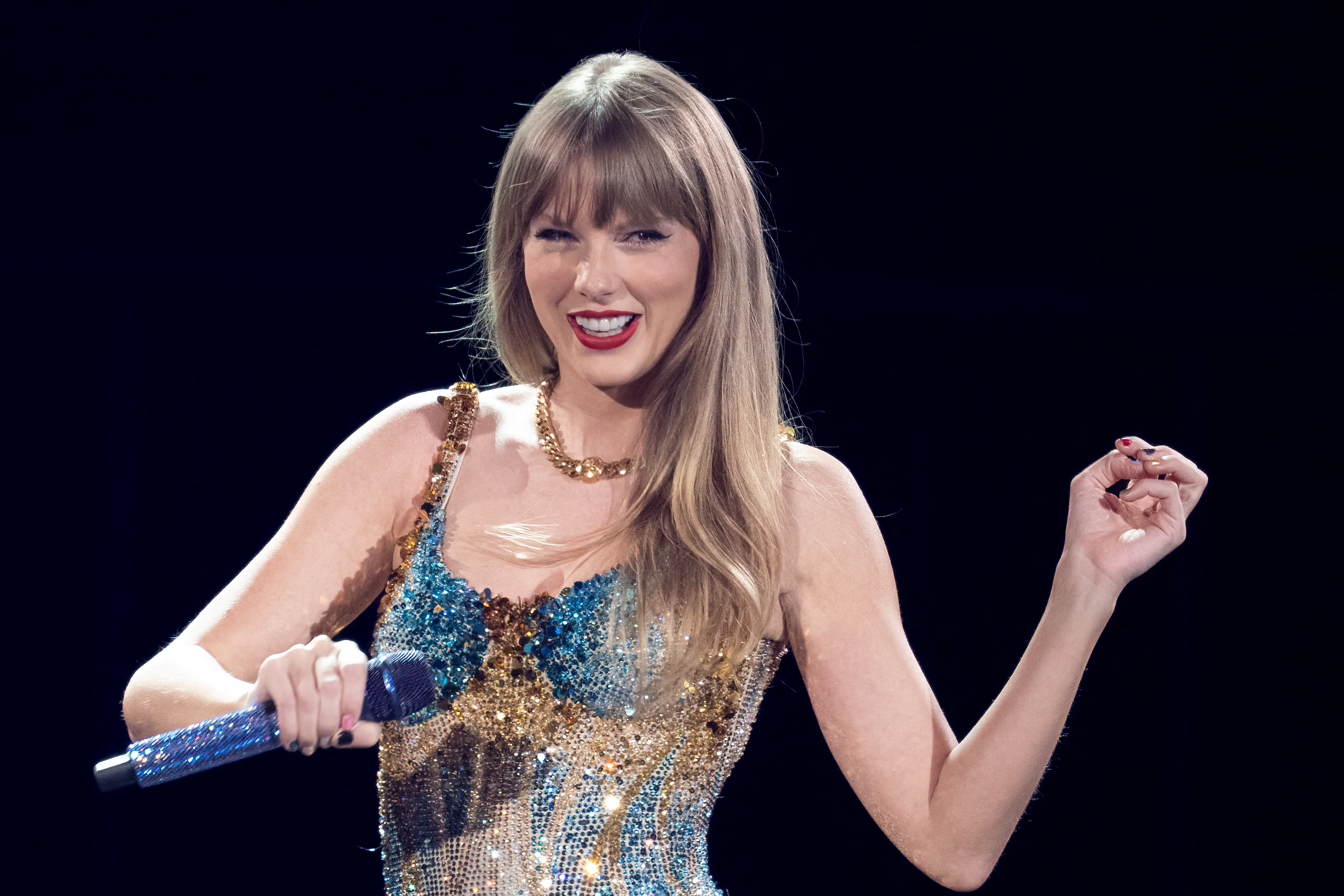 Taylor Swift leads with 10 MTV VMA nominations, Post Malone close behind