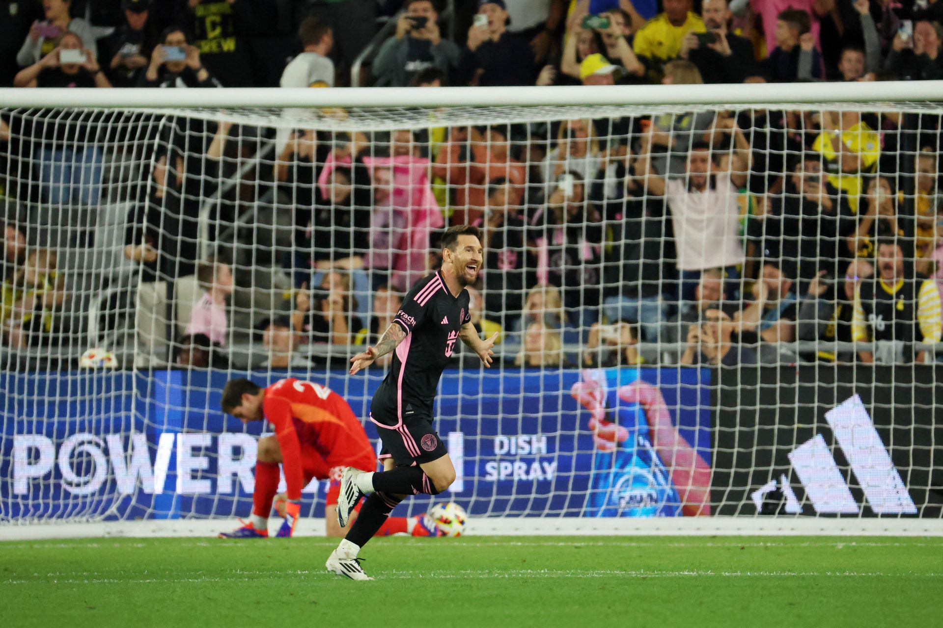 Messi scores twice as Miami clinch MLS Supporters' Shield
