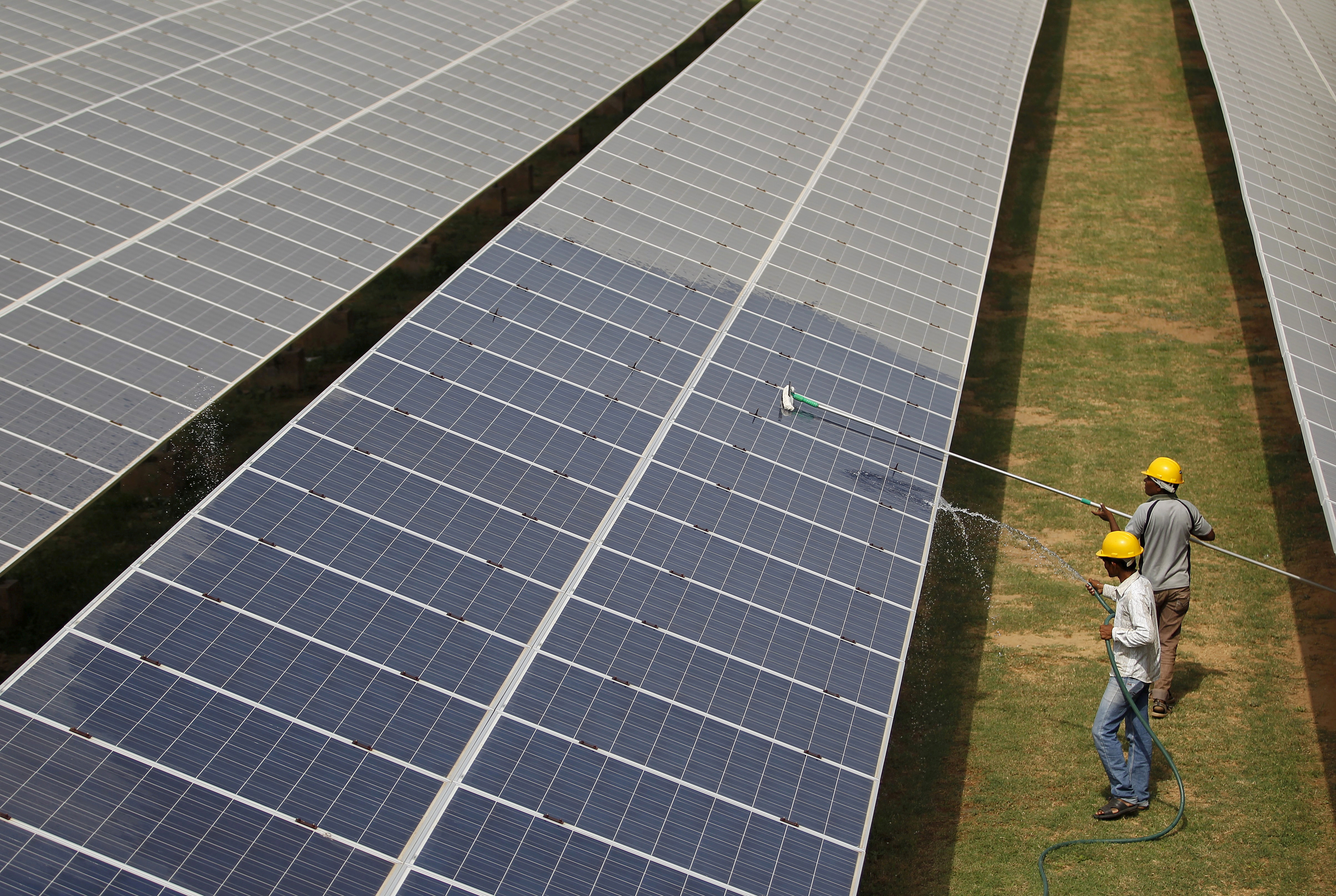 The untapped potential for renewables on Dhaka rooftops