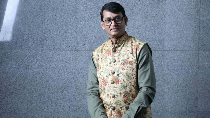 Azizul Hakim 
