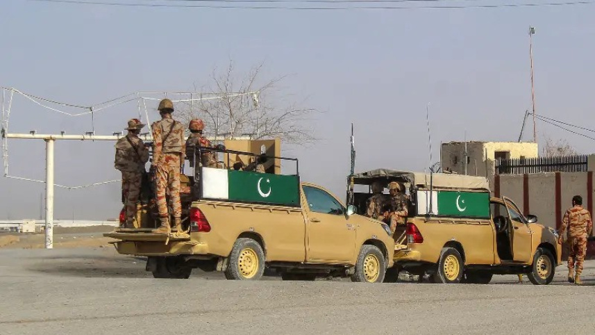 Pak attack Afg.jpg