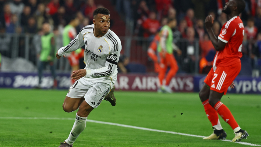 2026-04-15T195253Z_1340591871_UP1EM4F1J84F9_RTRMADP_3_SOCCER-CHAMPIONS-FCB-RMA.JPG