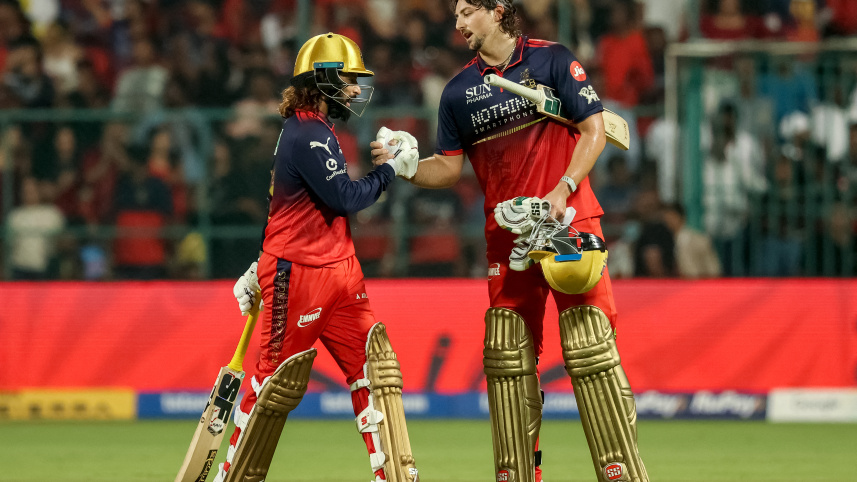 AFP__20260405__A6TZ2NQ__v1__HighRes__CricketIndIplT20BengaluruChennai.jpg