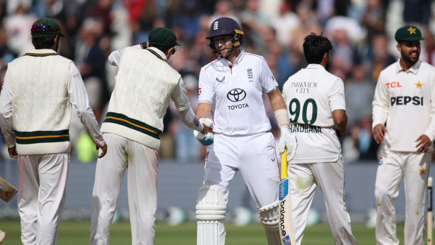 2026-09-12T121406Z_795096761_UP1EM9C0XZHU0_RTRMADP_3_CRICKET-TEST-ENG-PAK.JPG