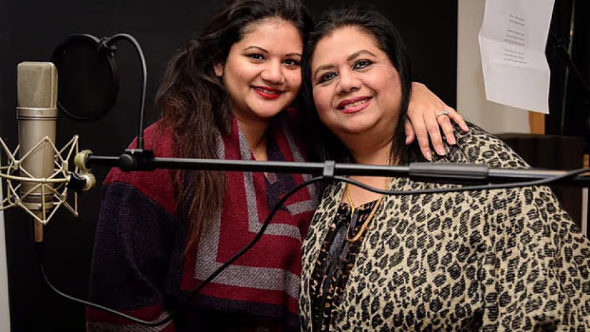 Tani Laila and Runa Laila.jpg
