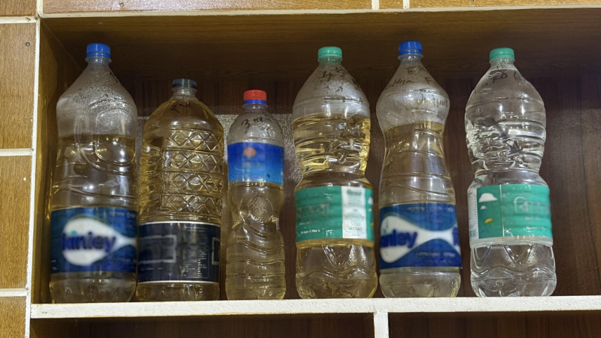 Tourists visiting Kuakata are raising concerns over reddish, yellowish and “petrol-coloured” water from some tubewells and taps. Photo: Star