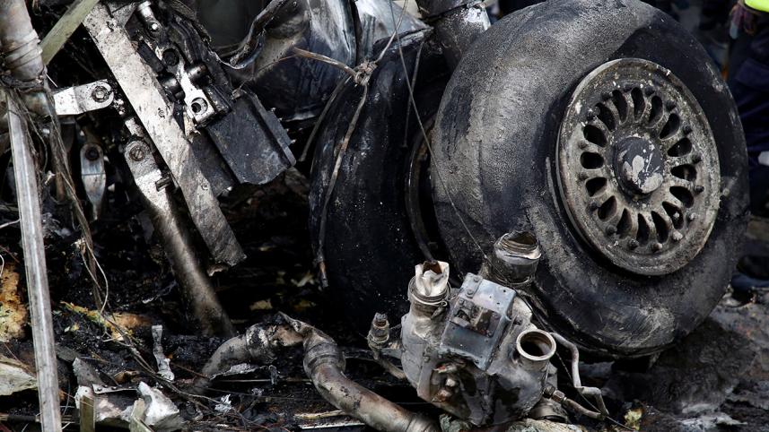 2018-03-12T132124Z_1789120222_RC154468C710_RTRMADP_3_NEPAL-CRASH.JPG