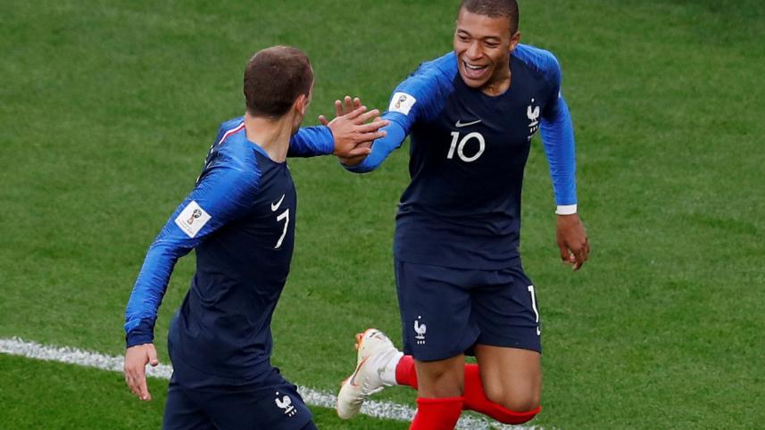2018-06-21T153916Z_1626969166_RC19CEB99FE0_RTRMADP_3_SOCCER-WORLDCUP-FRA-PER.JPG