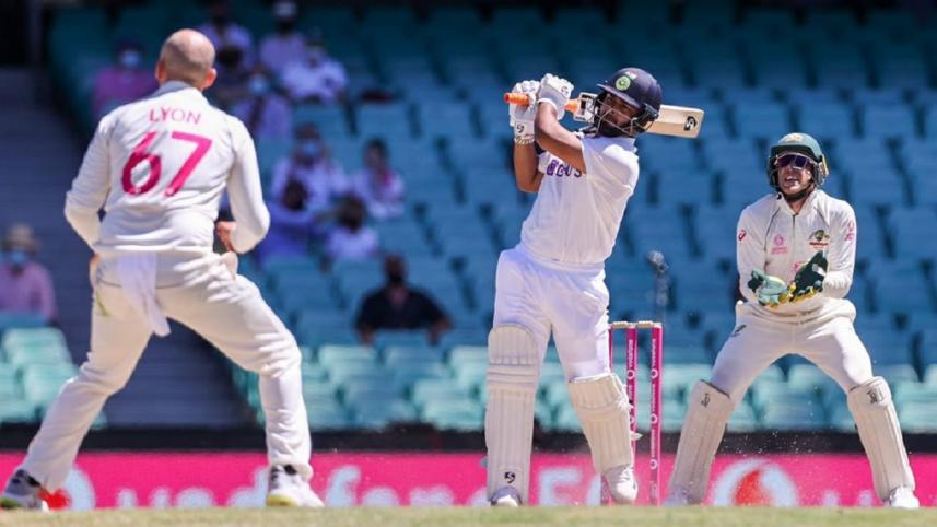 Rishabh Pant.jpg