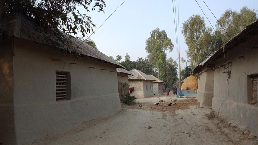 live-in-mud-houses.jpg