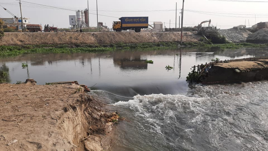 Brahmanbaria-dam.jpg