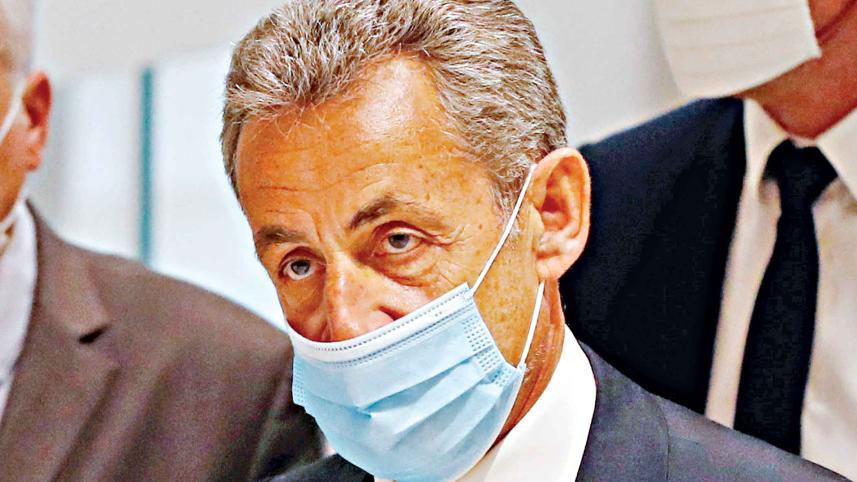 ex-fracne-president.jpg