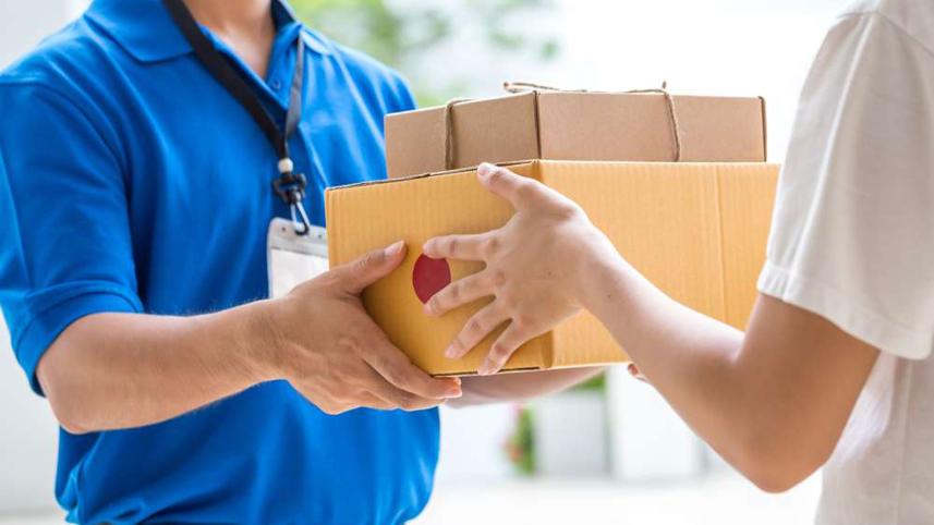 postal-drug-smuggle.jpg
