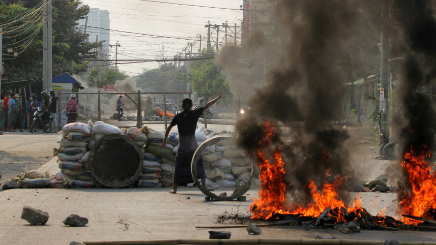 Violence-in-Myanmar.jpg