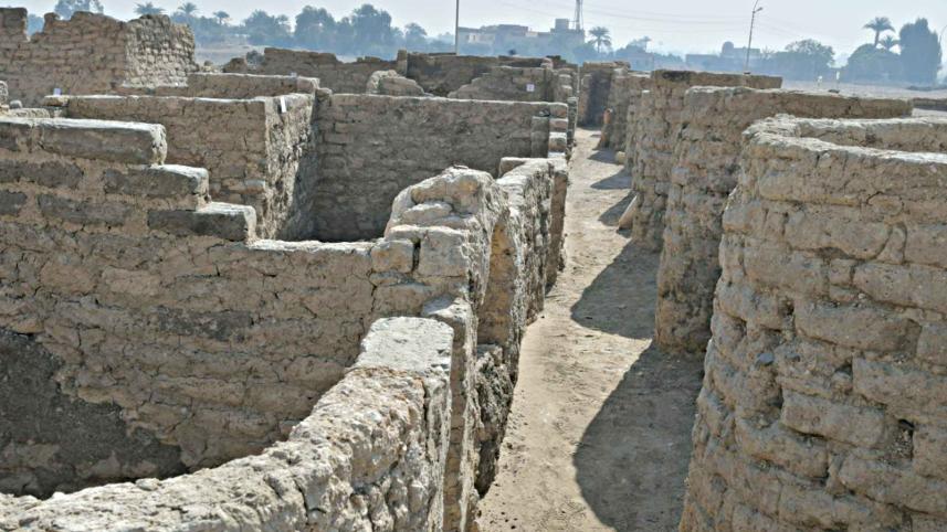egyptian-city.jpg