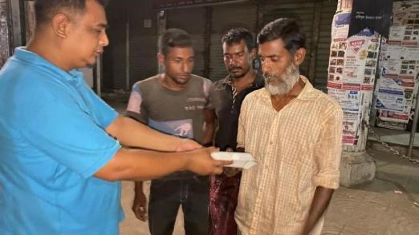Pabna_Photo-volantary_work_of_youths-2.jpg