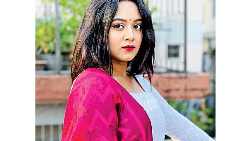 Prarthana-Fardin-Dighi.jpg