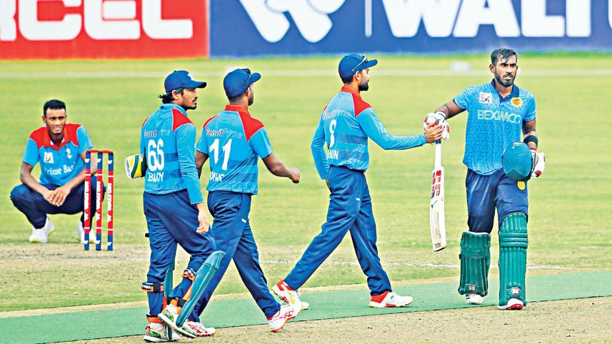 Abahani-opener-Munim-Shahriar.jpg