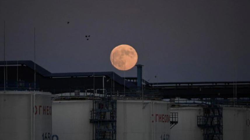 Oil reuters.JPG