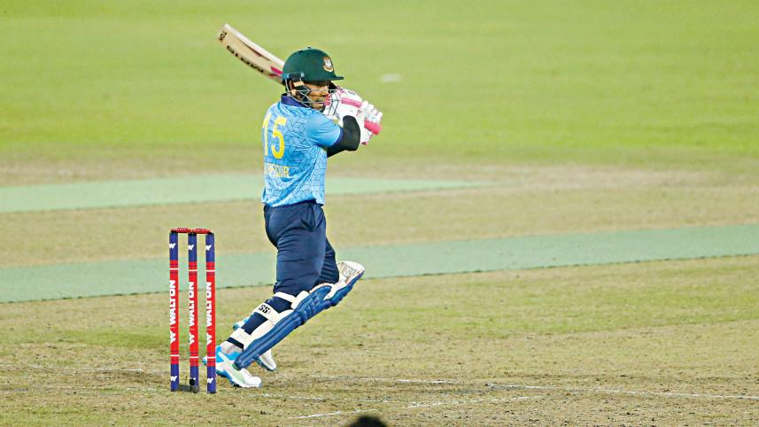 Abahani-skipper-Mushfiqur-Rahim.jpg