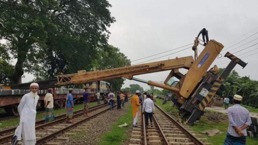 Pabna_Train_photo-1_1.jpg
