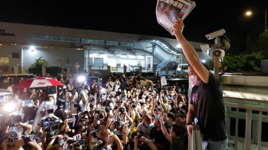 apple daily.jpg