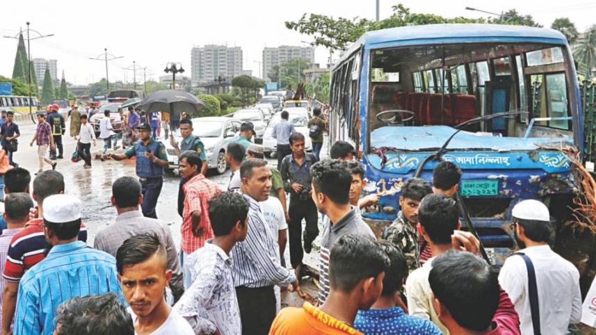 Driver confesses buses competition