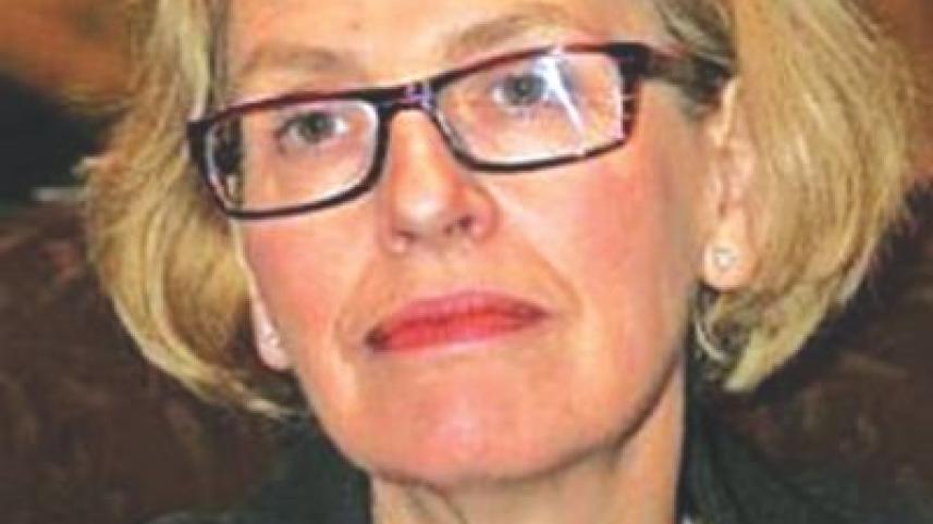 Annette Dixon.jpg