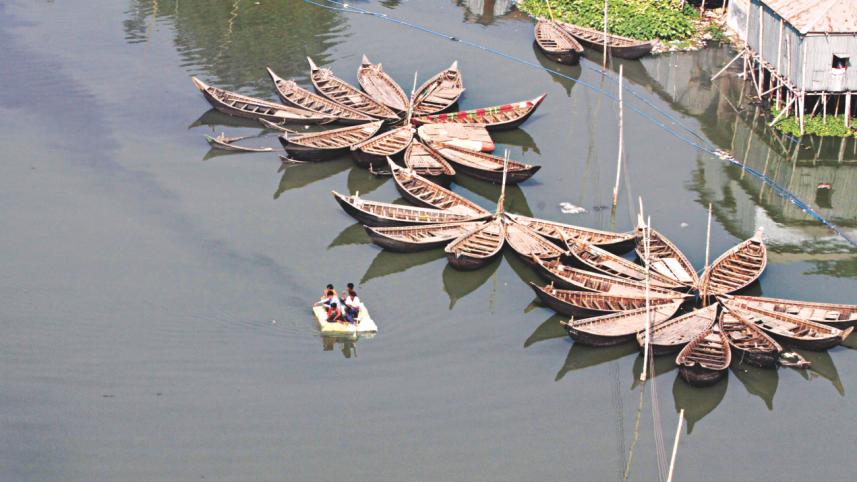 Banani lake  1.jpg