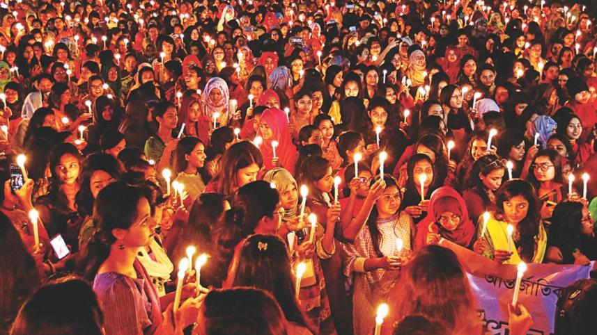 Bangladeshi-women-get-justice.jpg