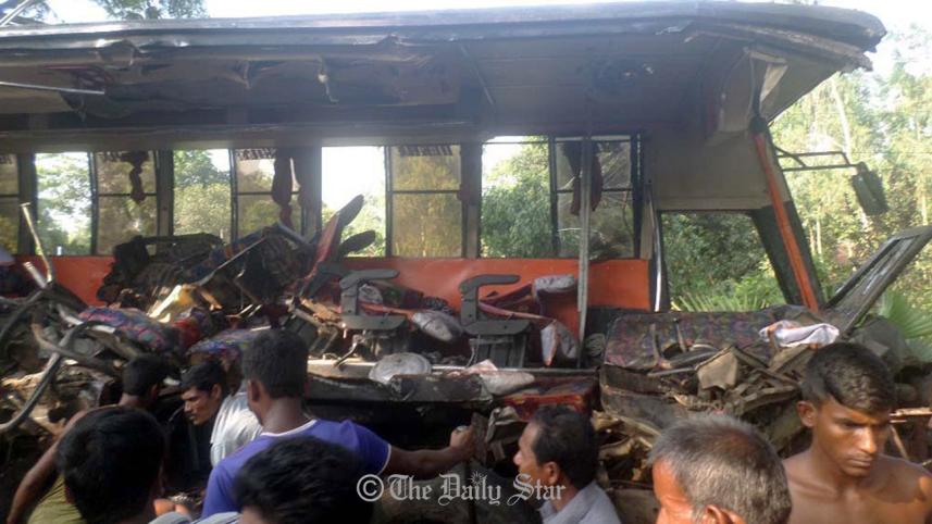 Bogra-road-crash-2.jpg