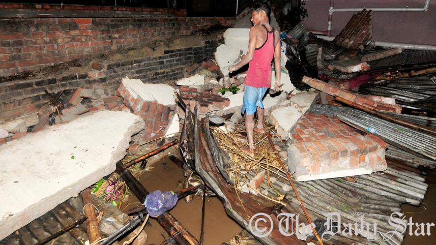 Bogra-strom.jpg