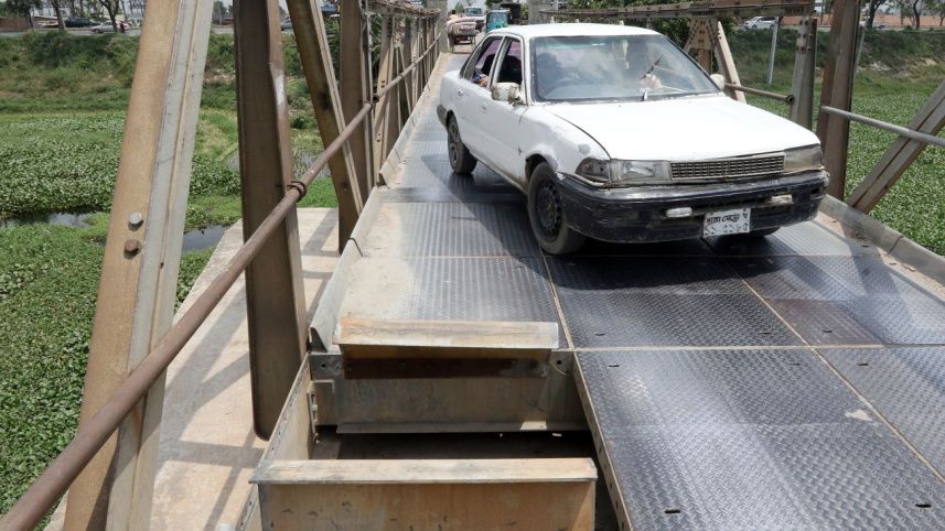borken bridge.jpg
