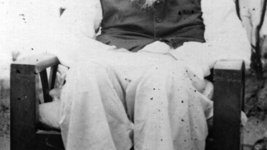 B&W-Ahsanullah.png